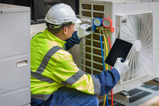 Professional Hvac technician working in Grapeville, PA